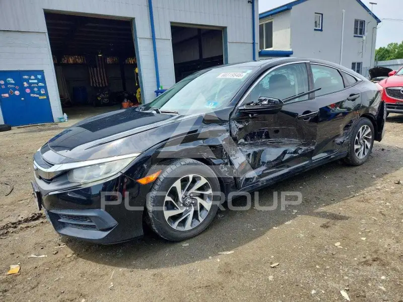 2017 Honda CIVIC фото