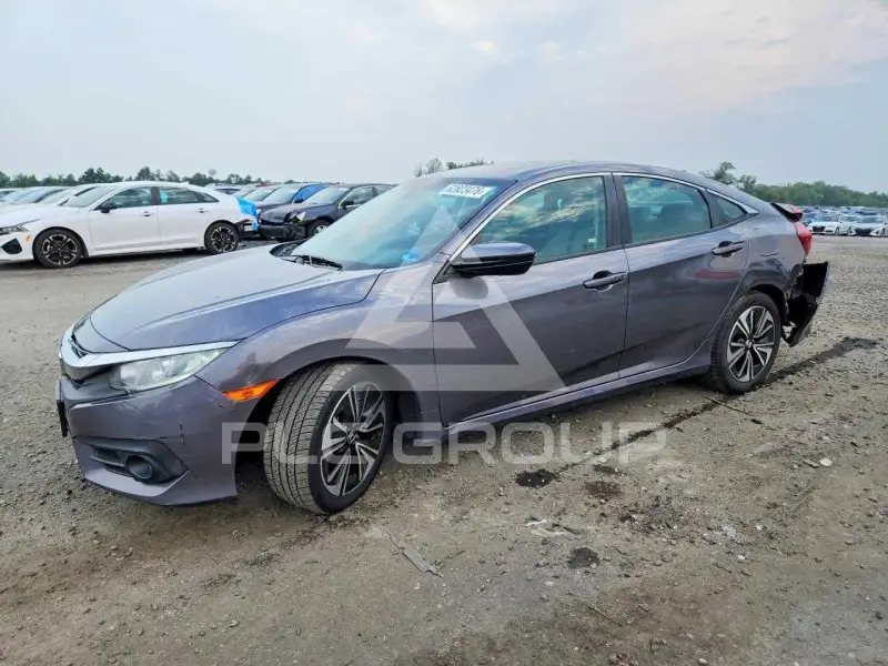 2017 Honda CIVIC фото