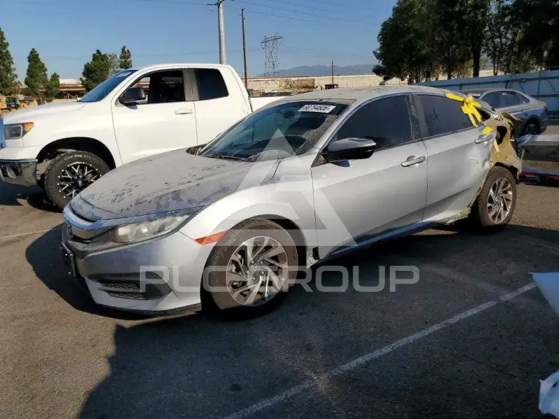 2017 Honda CIVIC фото