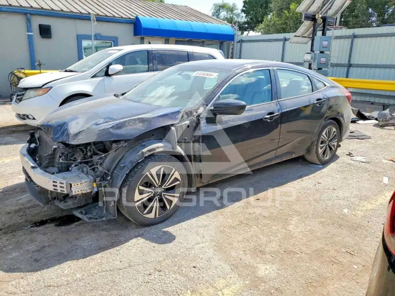 2017 Honda CIVIC фото