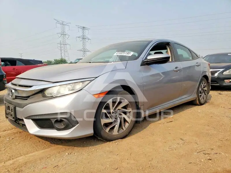 2017 Honda CIVIC фото