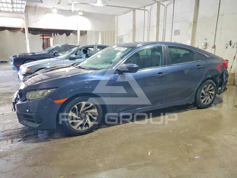 2017 Honda CIVIC фото