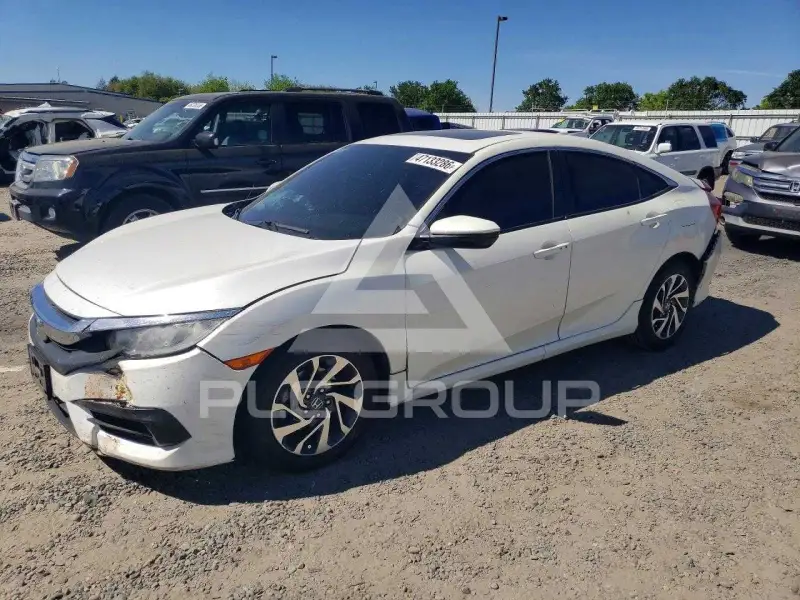 2017 Honda CIVIC фото