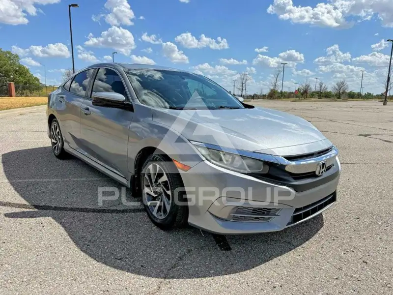 2017 Honda CIVIC фото