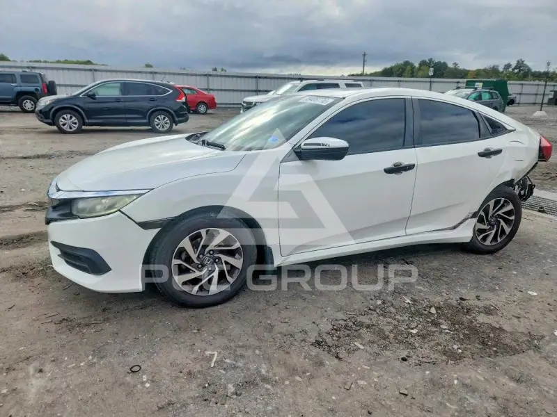 2017 Honda CIVIC фото