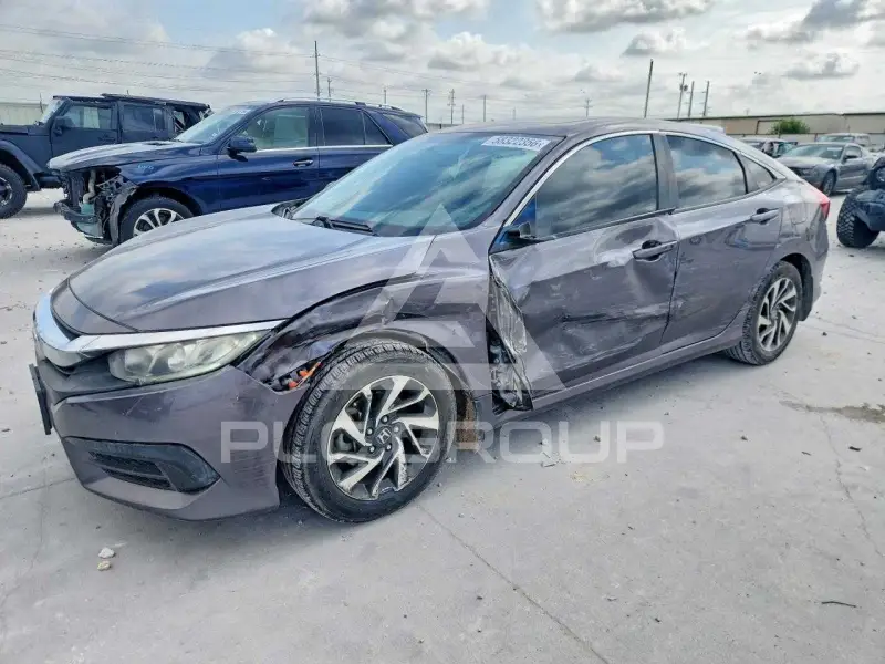 2017 Honda CIVIC фото