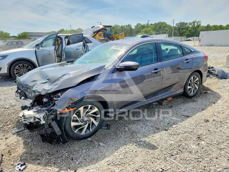 2017 Honda CIVIC фото