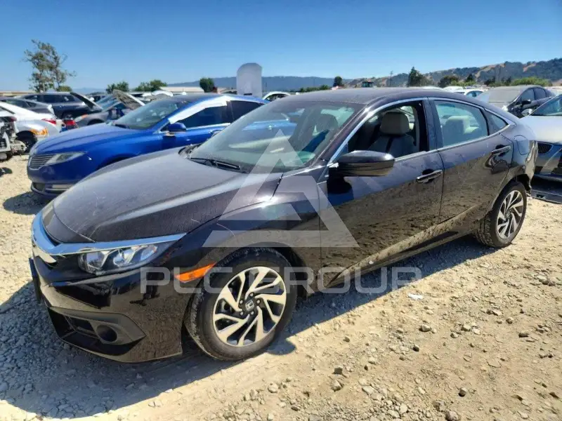 2017 Honda CIVIC photo