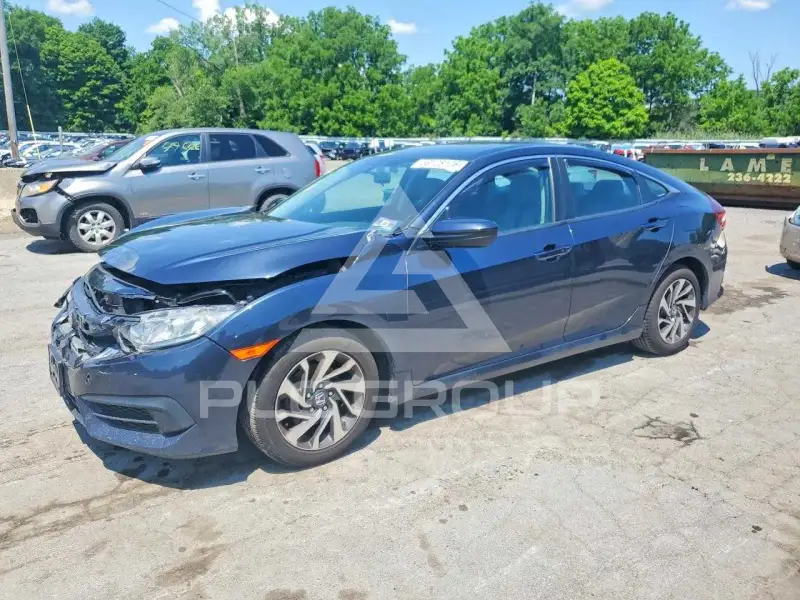 2017 Honda CIVIC фото