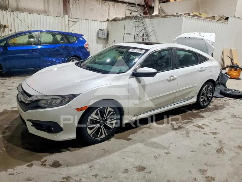 2017 Honda CIVIC photo