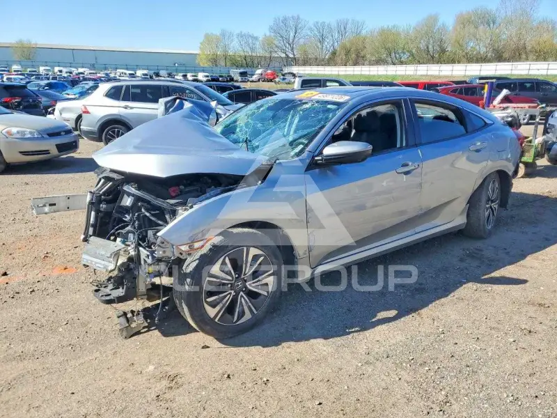 2017 Honda CIVIC фото