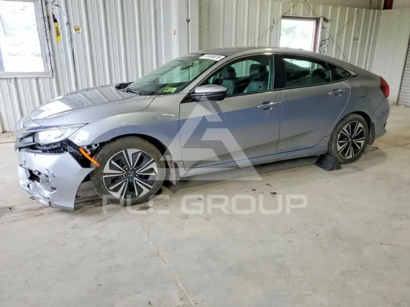 2017 Honda CIVIC фото