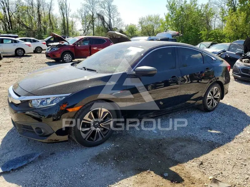 2017 Honda CIVIC photo