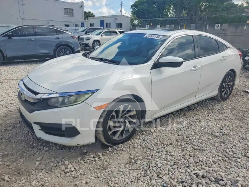 2017 Honda CIVIC фото