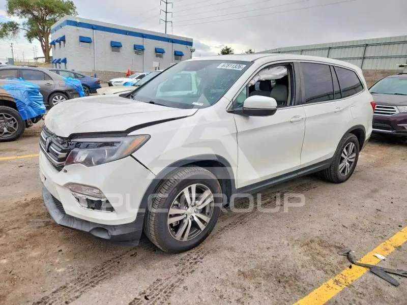2017 Honda PILOT photo