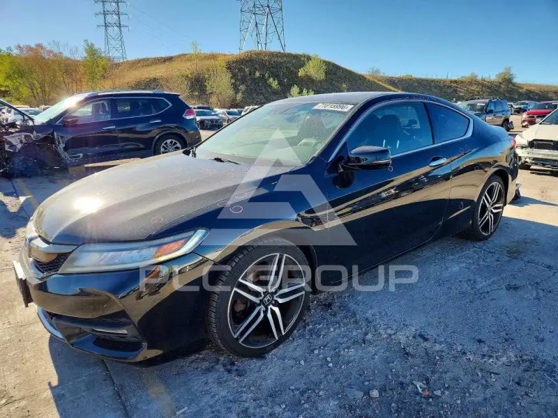 2017 Honda Accord photo