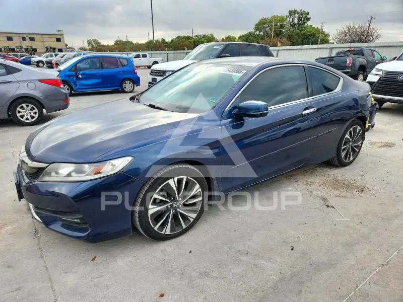 2017 Honda Accord photo