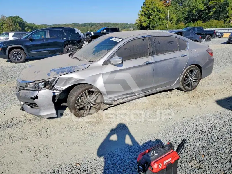 2017 Honda Accord фото