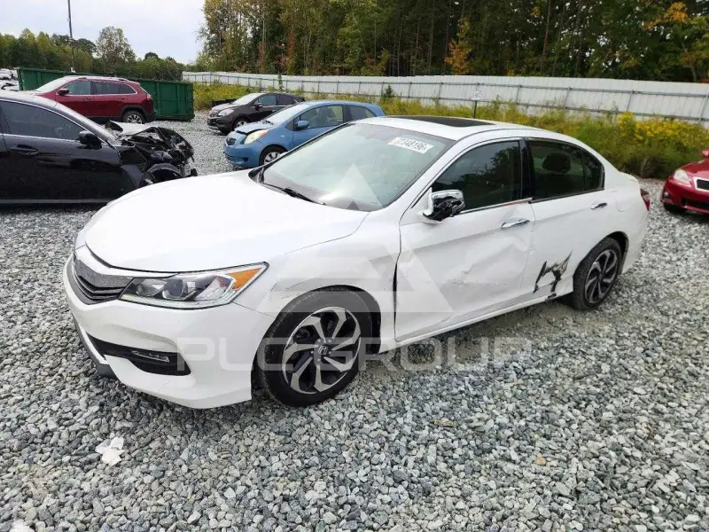 2017 Honda Accord фото