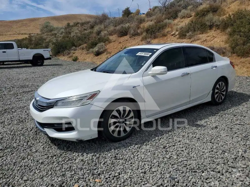2017 Honda Accord photo