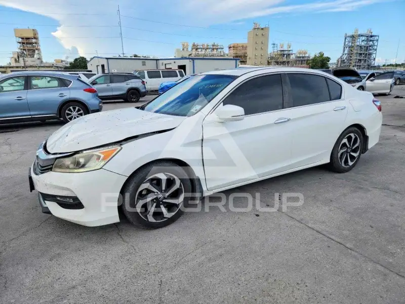 2017 Honda Accord photo