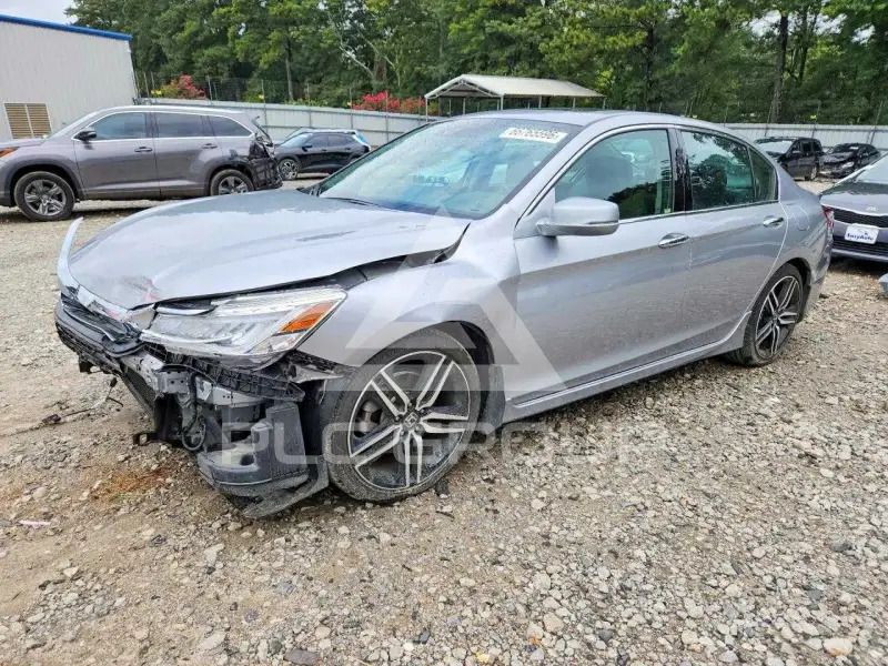 2017 Honda Accord photo