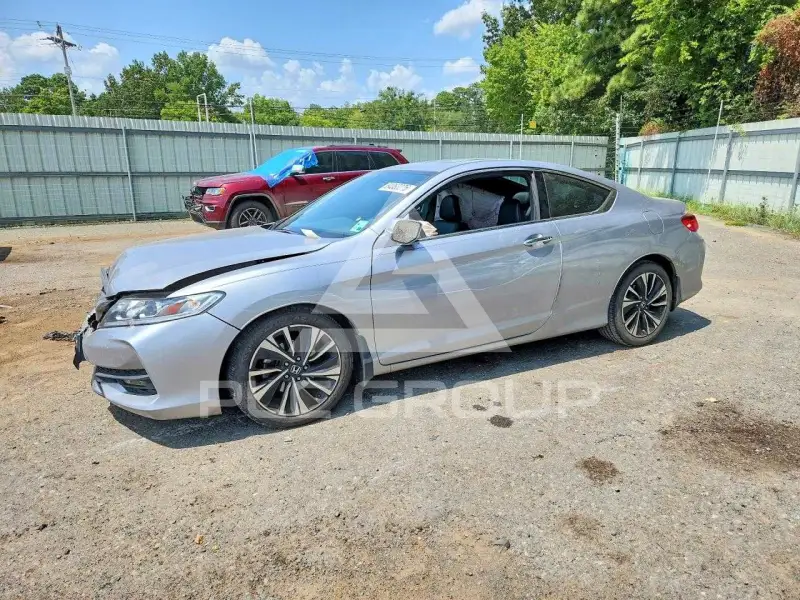 2017 Honda Accord фото