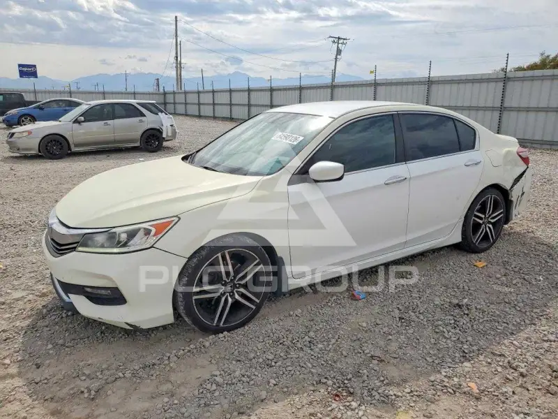 2017 Honda Accord photo