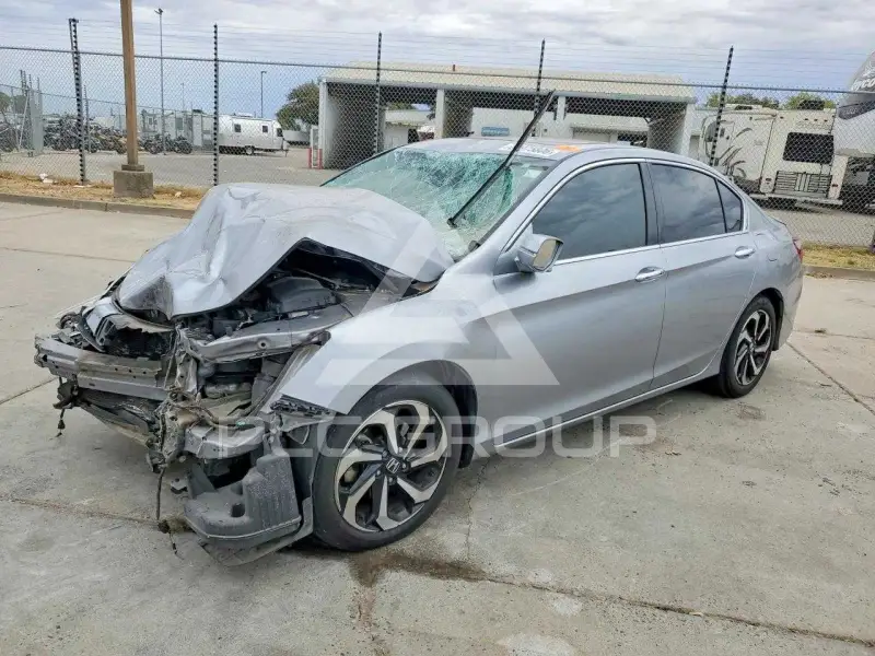 2017 Honda Accord фото