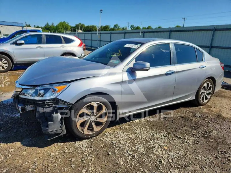 2017 Honda Accord фото