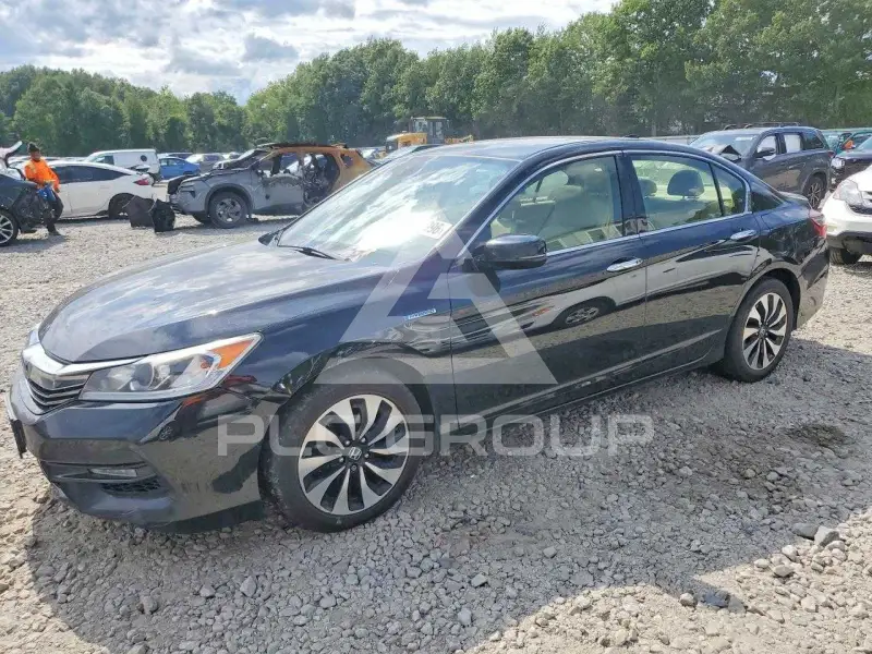 2017 Honda Accord photo