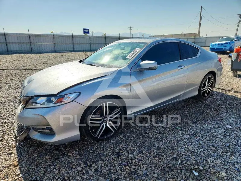 2017 Honda Accord фото