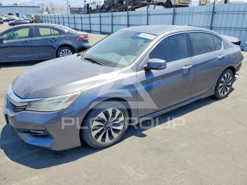 2017 Honda Accord photo