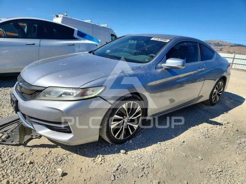 2017 Honda Accord фото