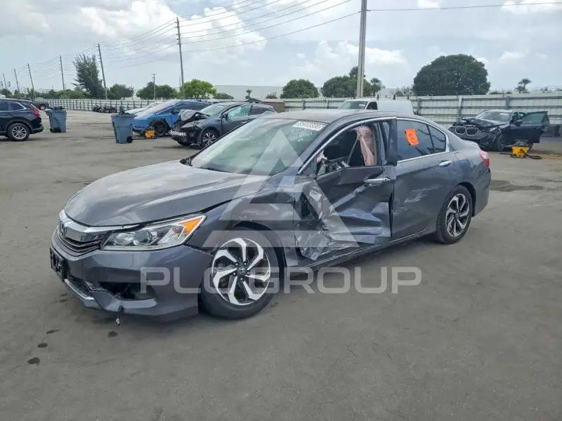 2017 Honda Accord фото