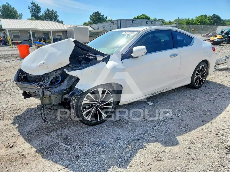 2017 Honda Accord фото