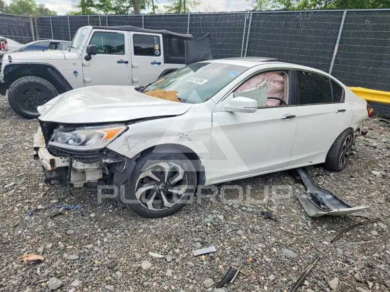 2017 Honda Accord фото