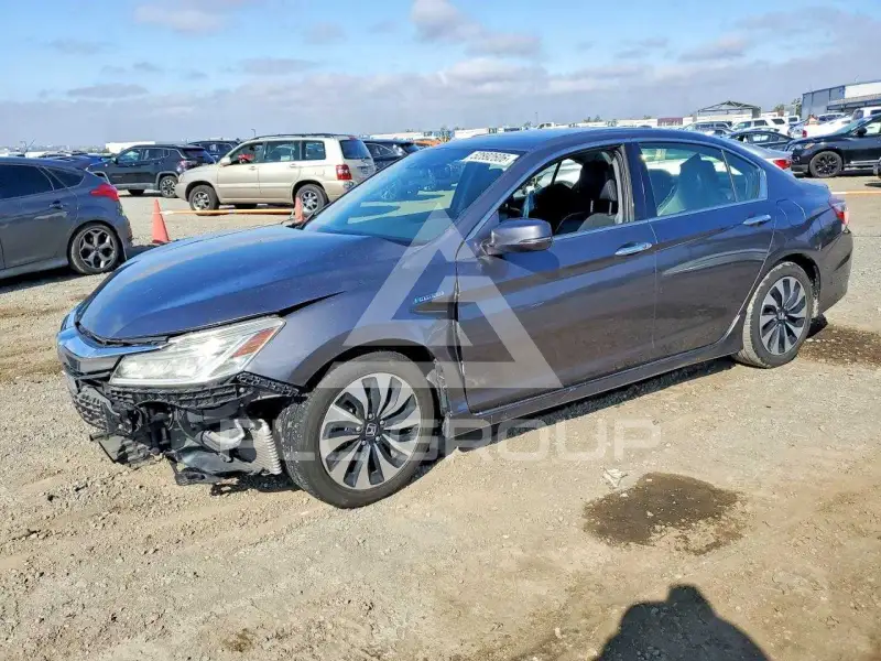 2017 Honda Accord photo