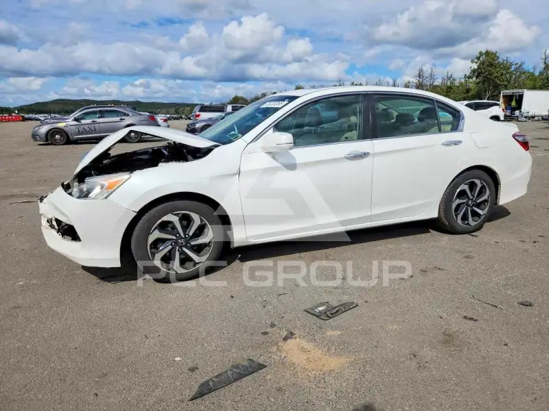 2017 Honda Accord photo