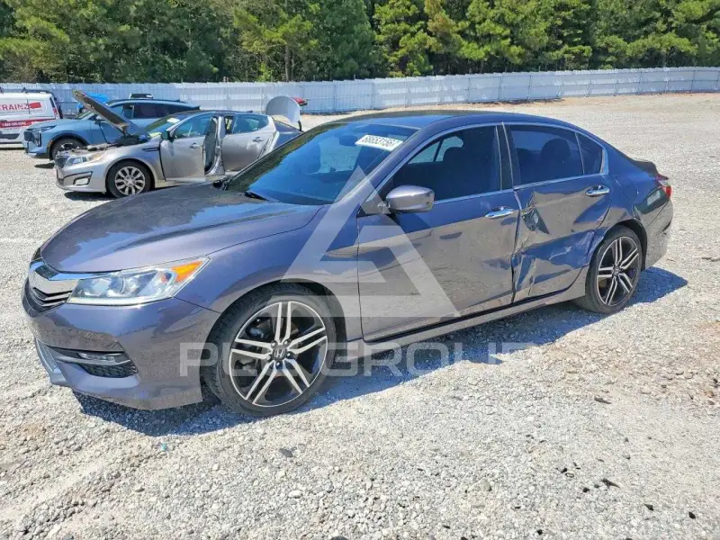 2017 Honda Accord photo