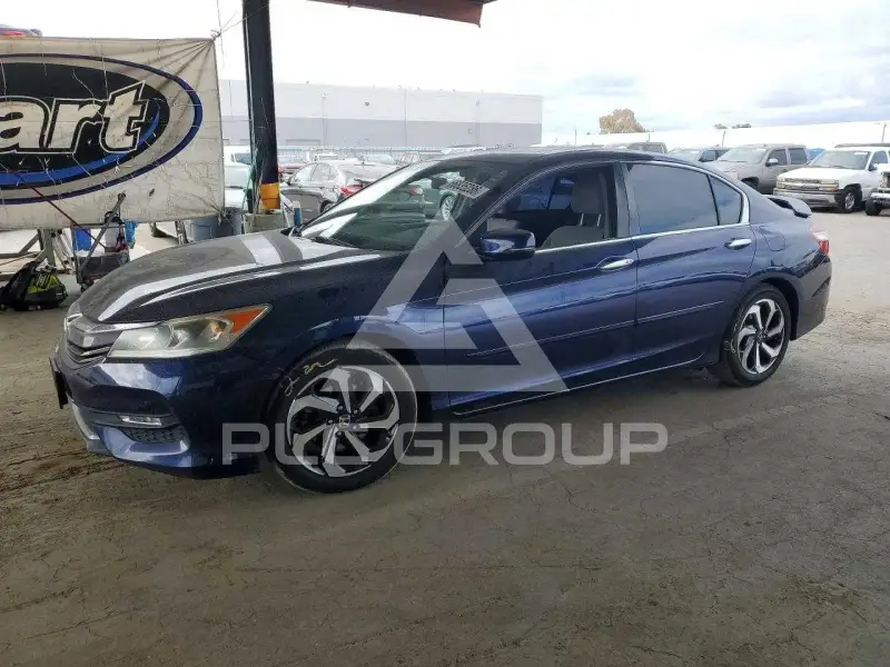 2017 Honda Accord photo