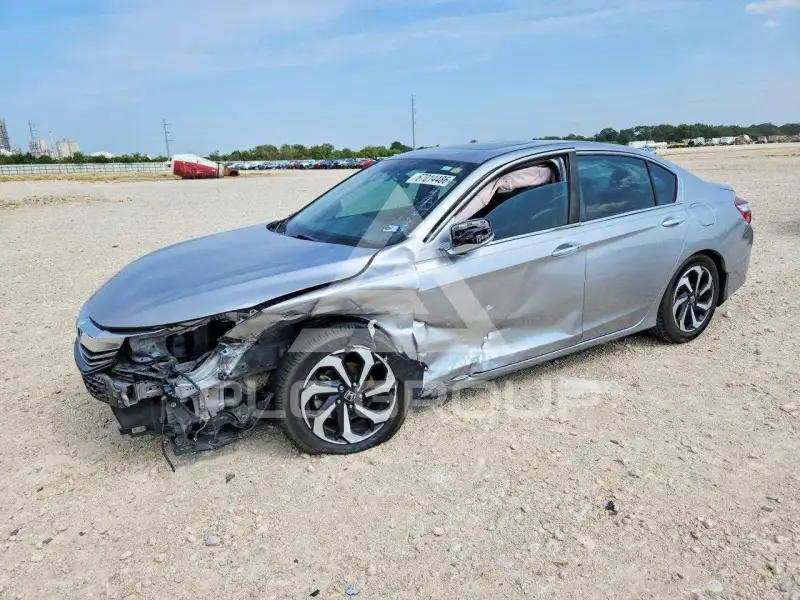 2017 Honda Accord фото