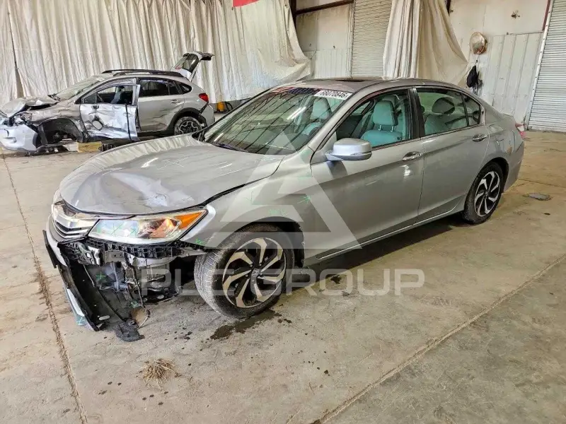 2017 Honda Accord фото