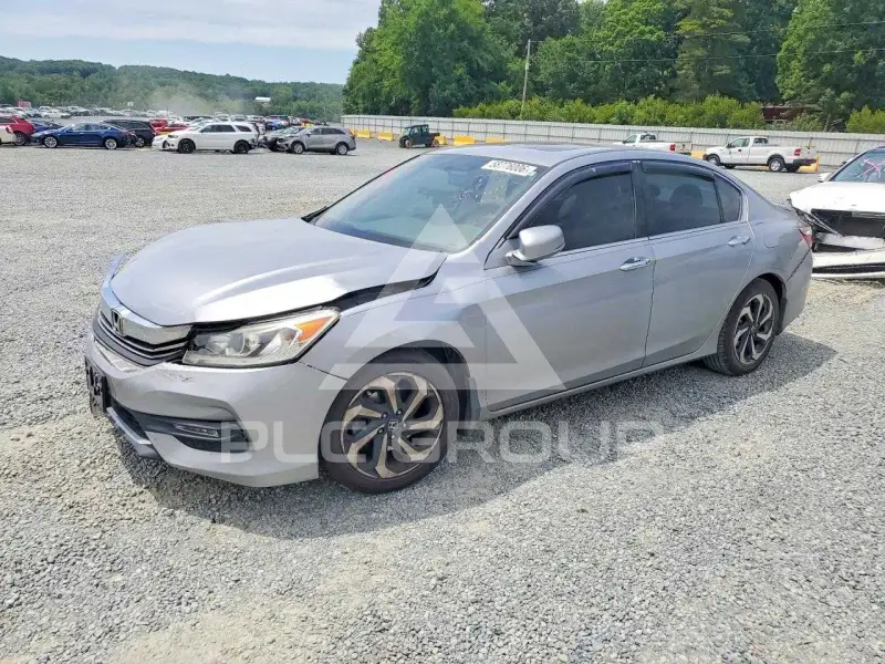 2017 Honda Accord фото