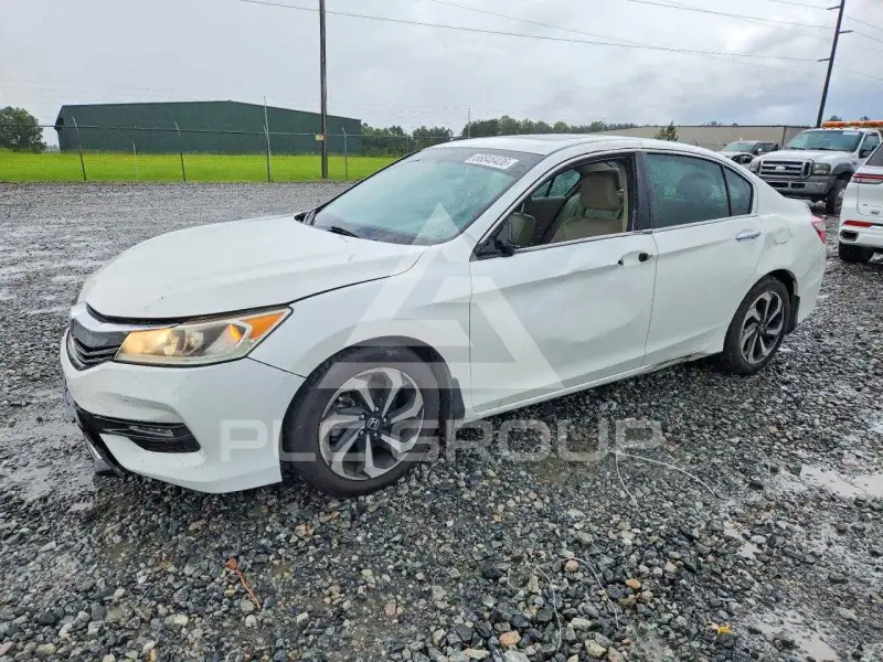 2017 Honda Accord фото