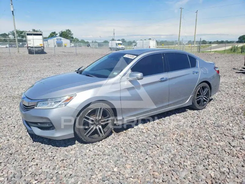 2017 Honda Accord фото