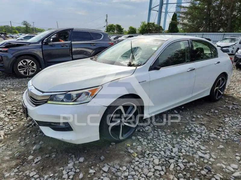 2017 Honda Accord photo