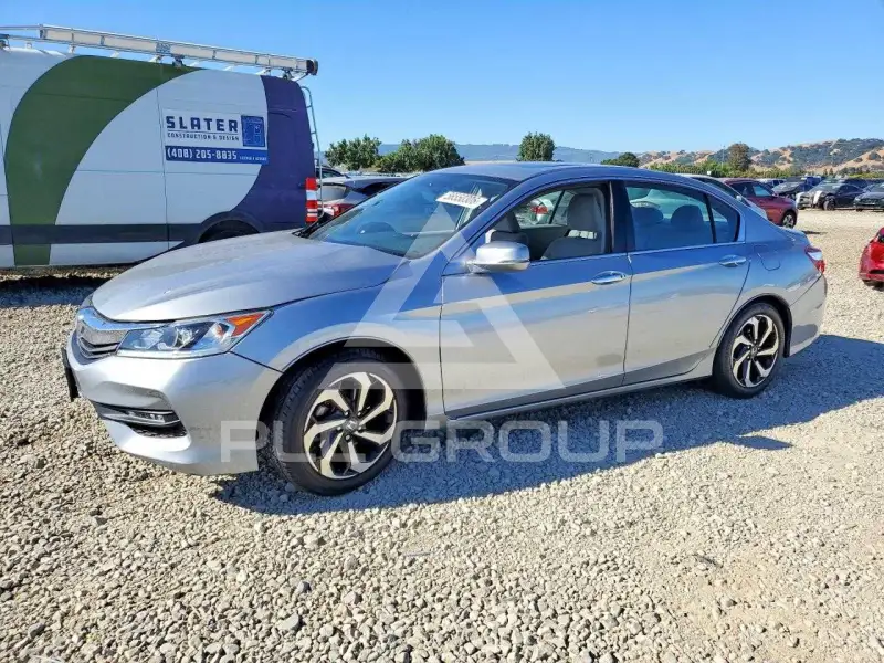 2017 Honda Accord фото