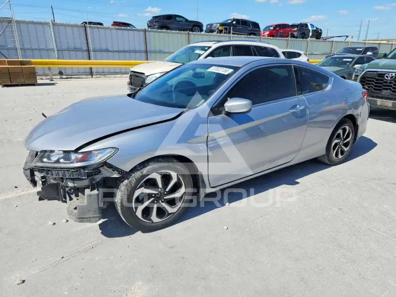 2017 Honda Accord фото