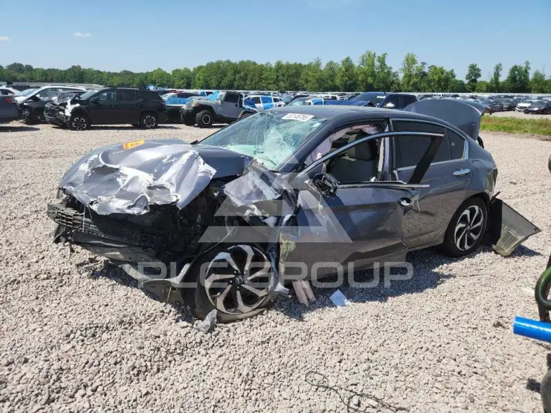 2017 Honda Accord photo